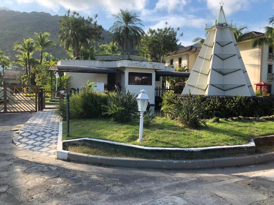 Apartamento Wembley Tenis - Toninhas - Ubatuba Exterior foto